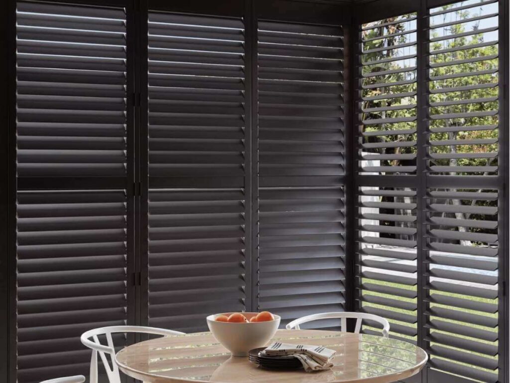 shutter,siding and shutters color combination